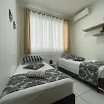 Apartamento Master 2 quartos 100m do Mar,Central com Estacionamento